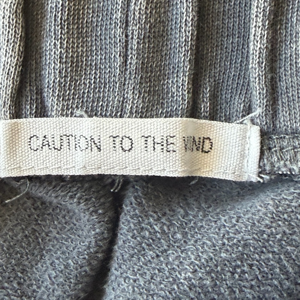 Caution to the Wind Joggers Women’s Size Small Gray Drawstring Sweatpants - Picture 6 of 10